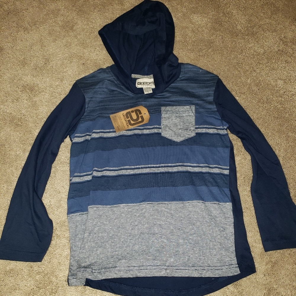 NWT Boys long sleeved top